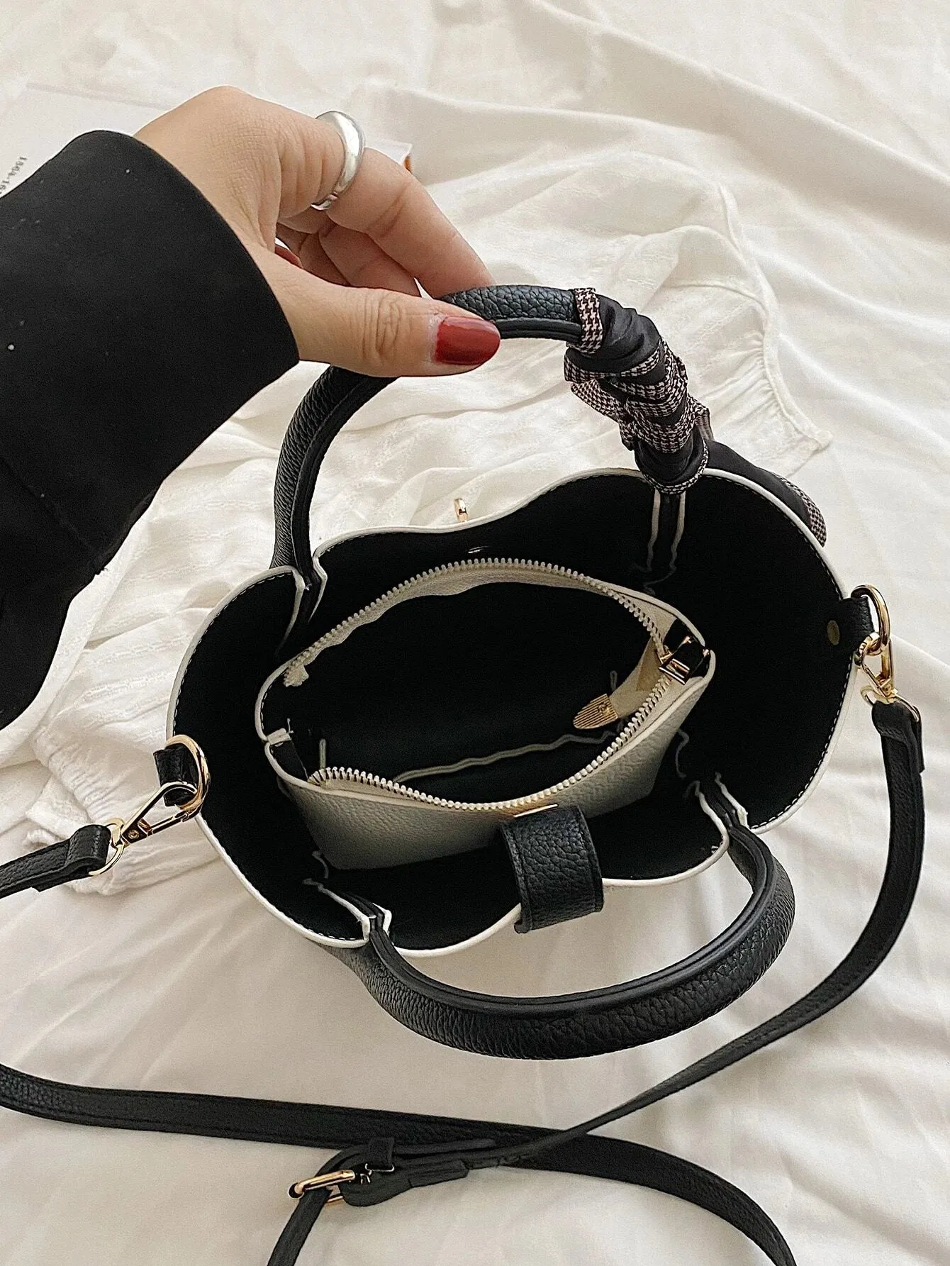 SHEIN CONTAINEVERY Skinny Scarf Decor Satchel Bag With Inner Pouch