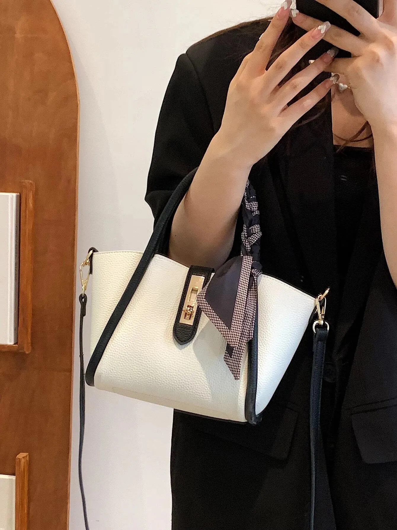 SHEIN CONTAINEVERY Skinny Scarf Decor Satchel Bag With Inner Pouch